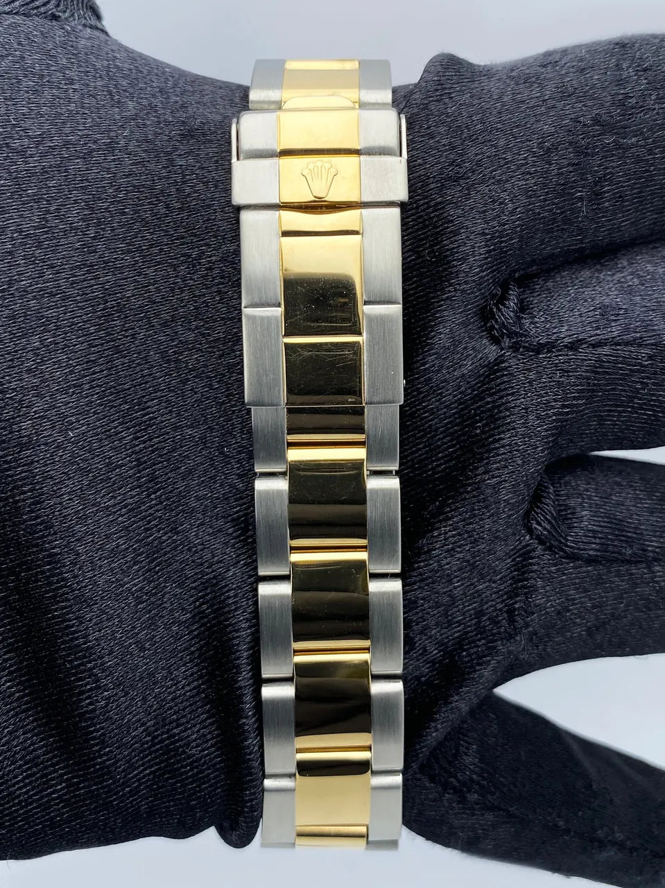 white Rolex Yacht-Master Two-Tone - Hình 6