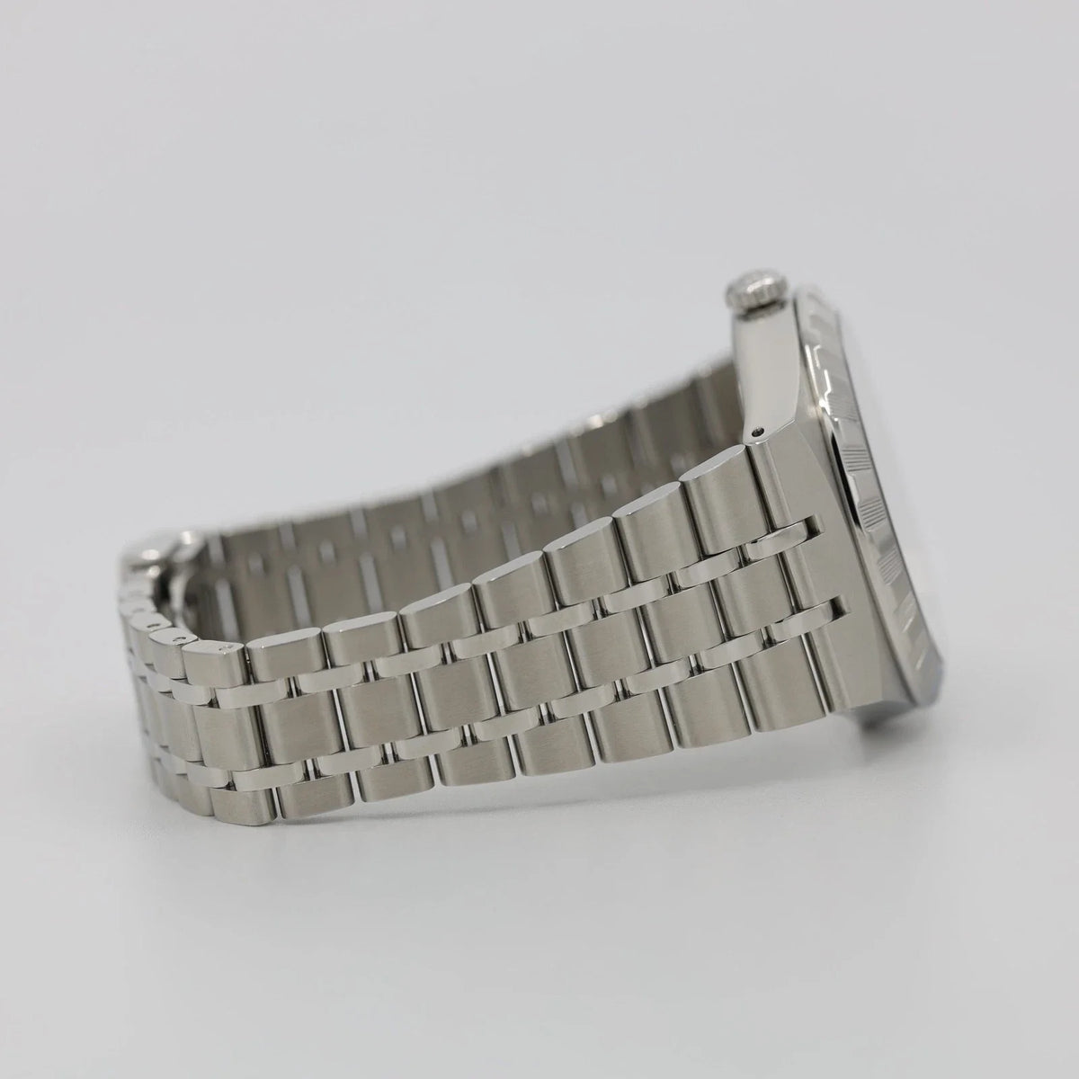 Tudor Royal Blue Dial - Hình 2